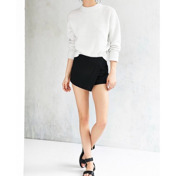 Silence & Noise denim skort - Picture 1 of 7